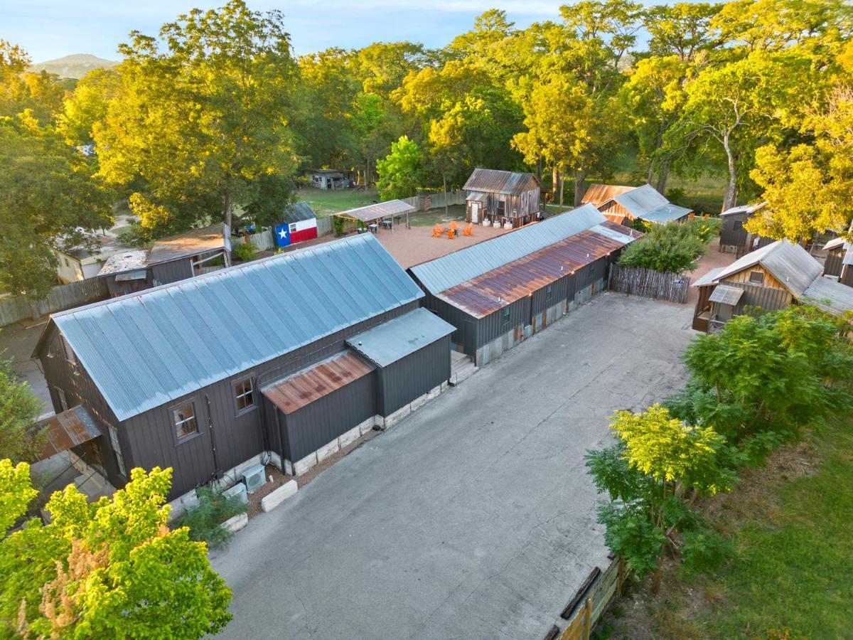 Camp Comfort Ngoại thất bức ảnh